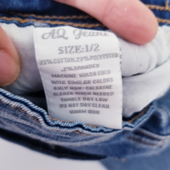 Capri denim red side stripe - Picture 7 of 10